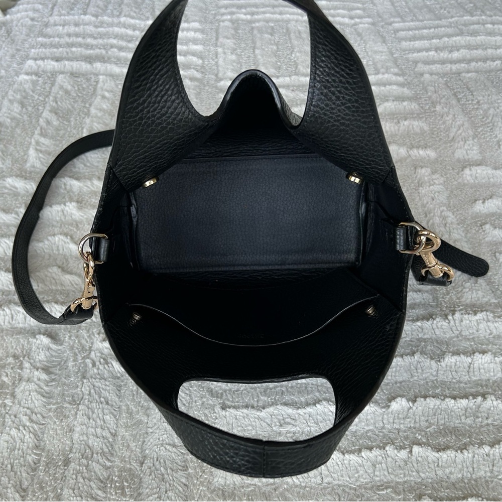 Cuyana Mini System Tote in Pebbled Black Leather with Adjustable Strap - GUC - Picture 12 of 16